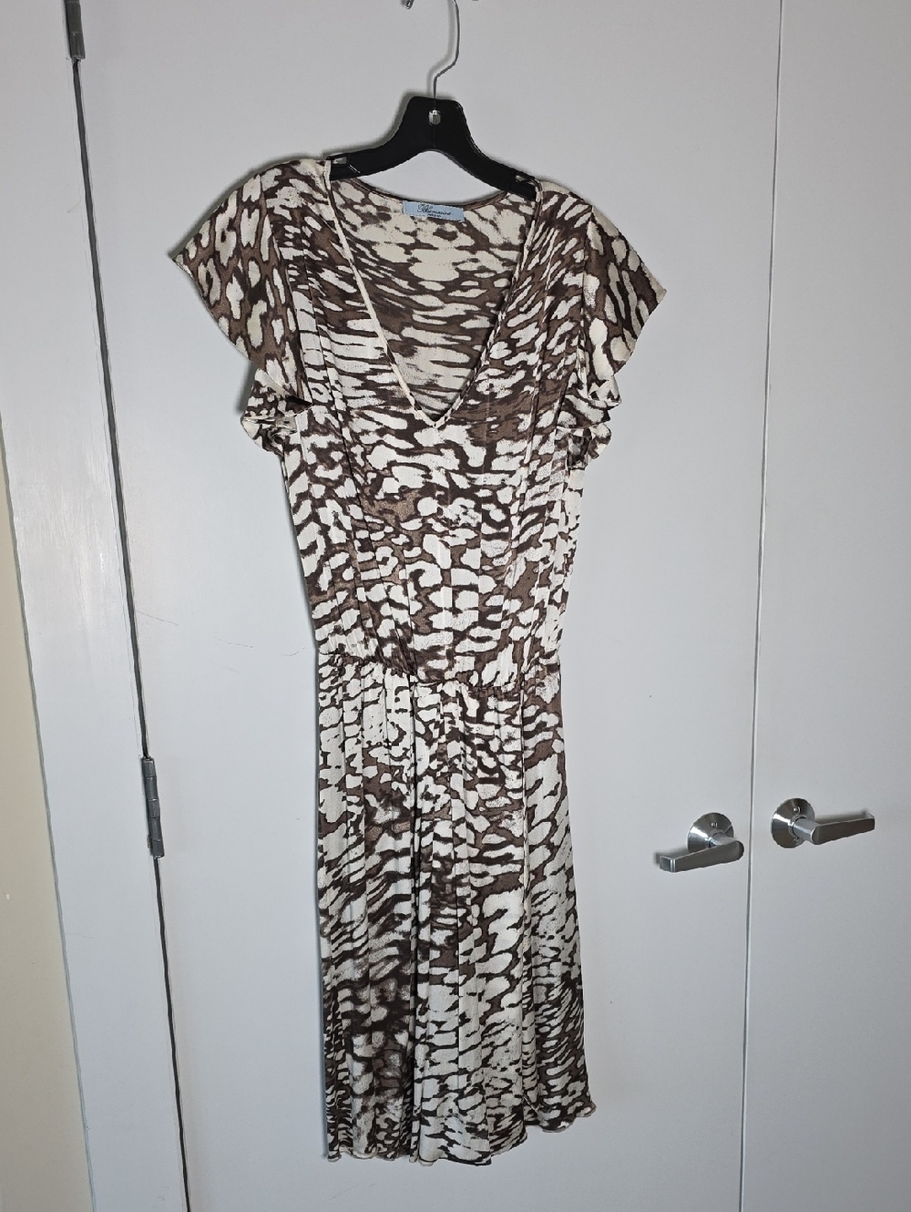 Vintage Blumarine Brown and White Animal Printed V-Neck Ruffle Sleeve Dress